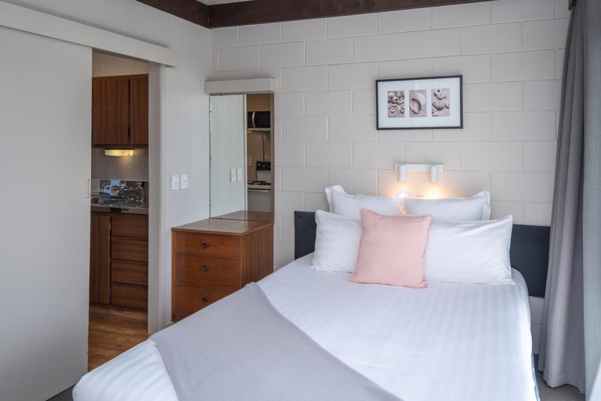 جيسبورن Whispering Sands Beachfront Motel المظهر الخارجي الصورة