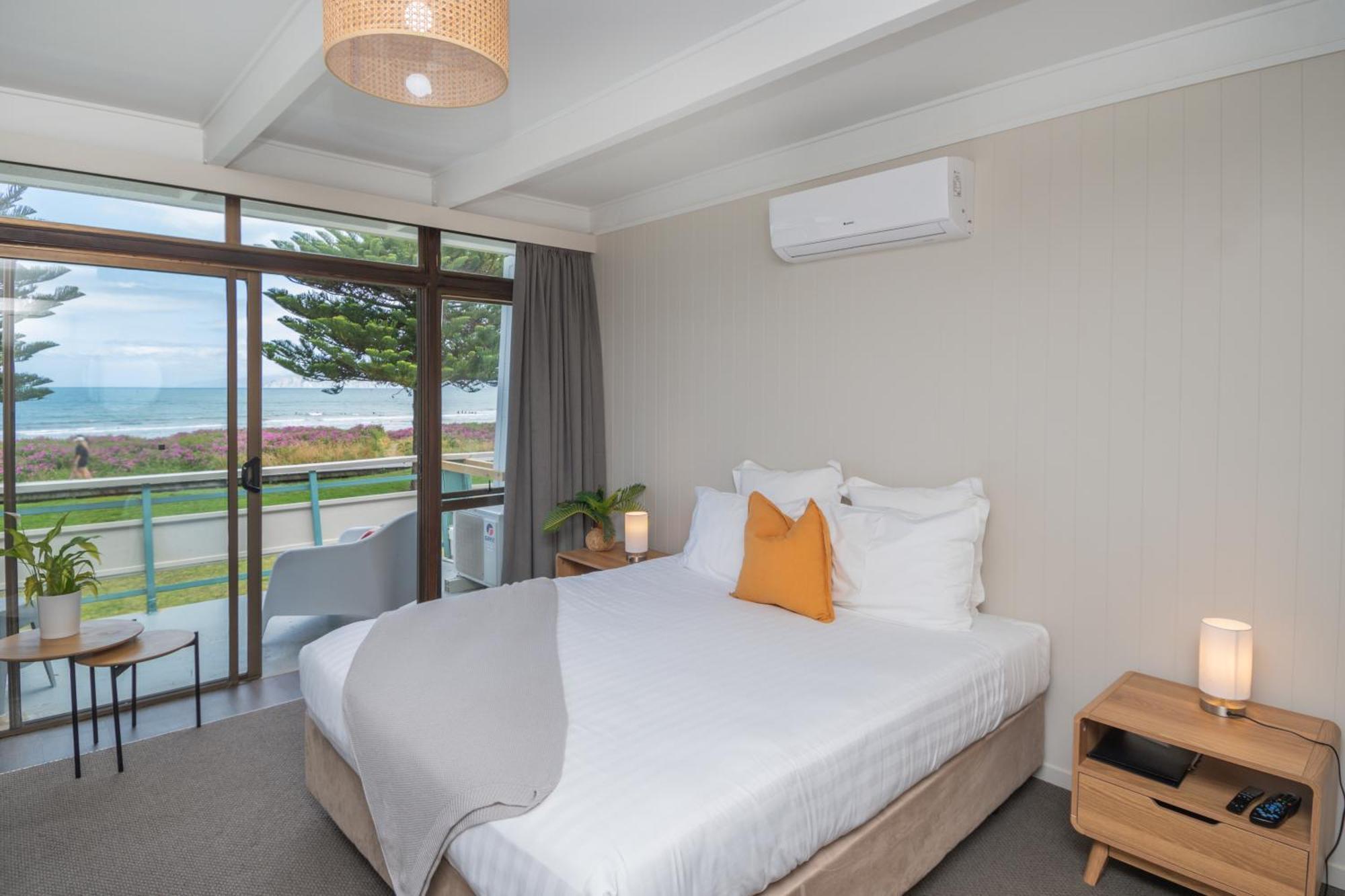 جيسبورن Whispering Sands Beachfront Motel المظهر الخارجي الصورة