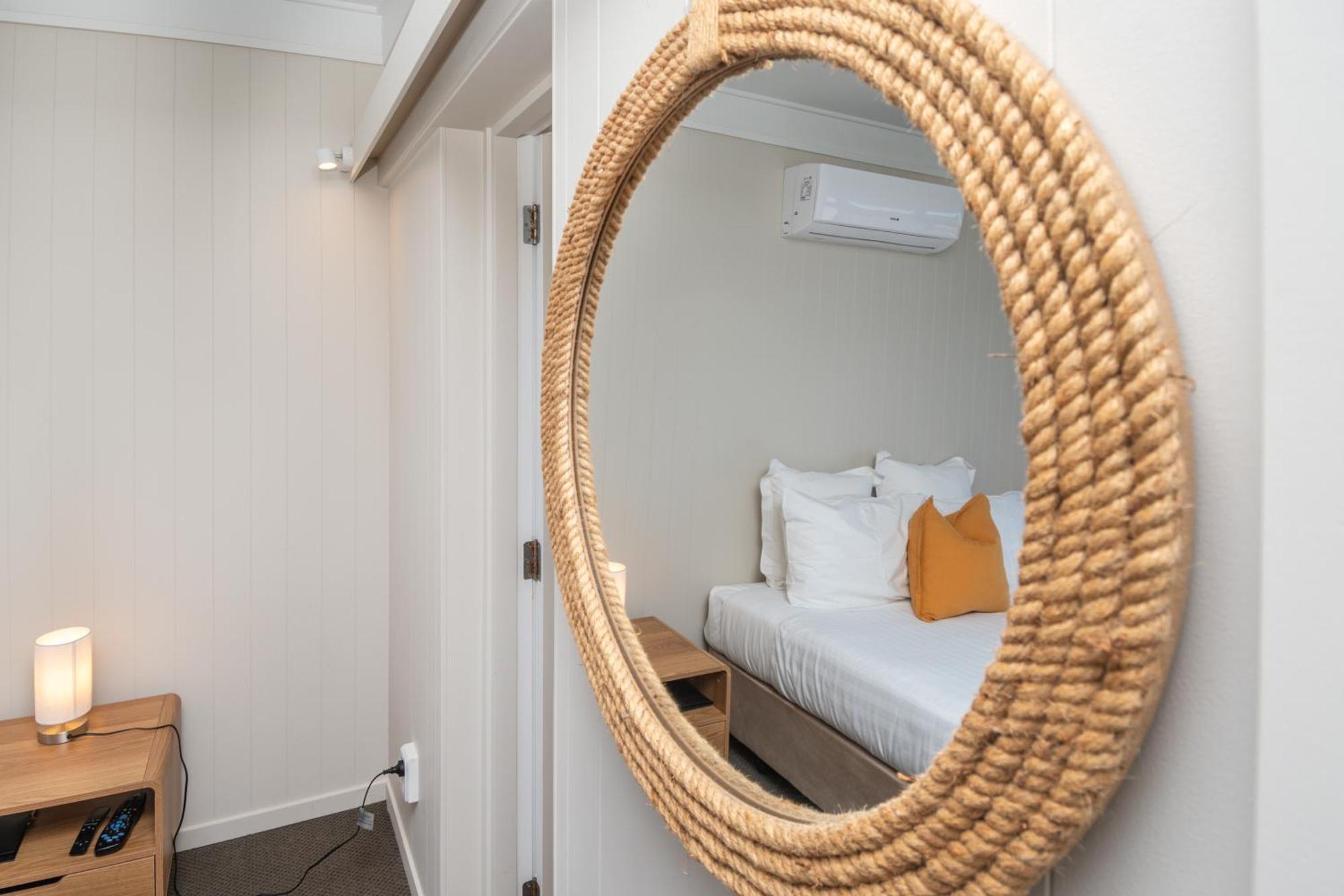 جيسبورن Whispering Sands Beachfront Motel المظهر الخارجي الصورة